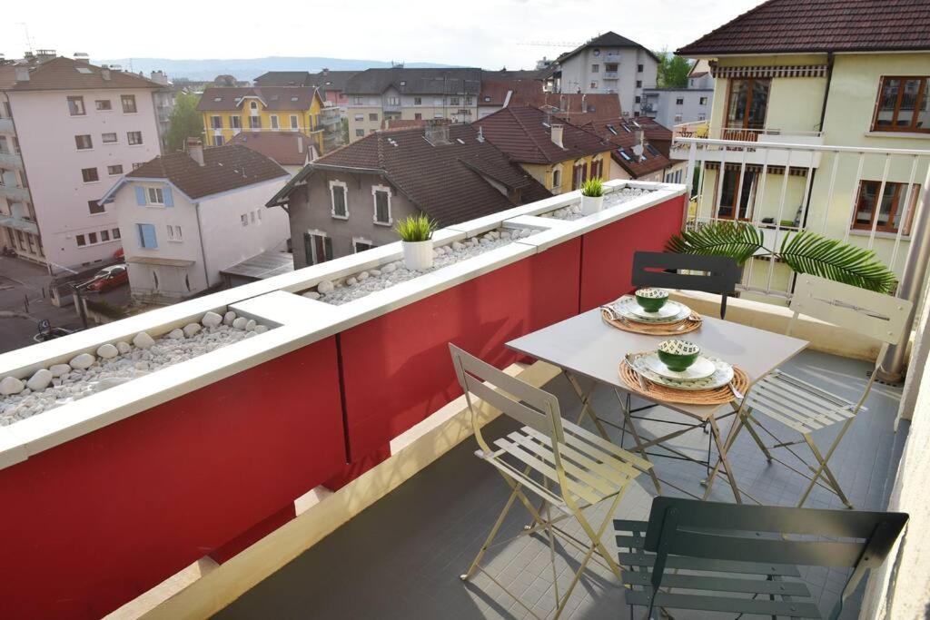 Cabana & Le Central - Proche Lac , Terrasse Et Parking Annecy Bagian luar foto